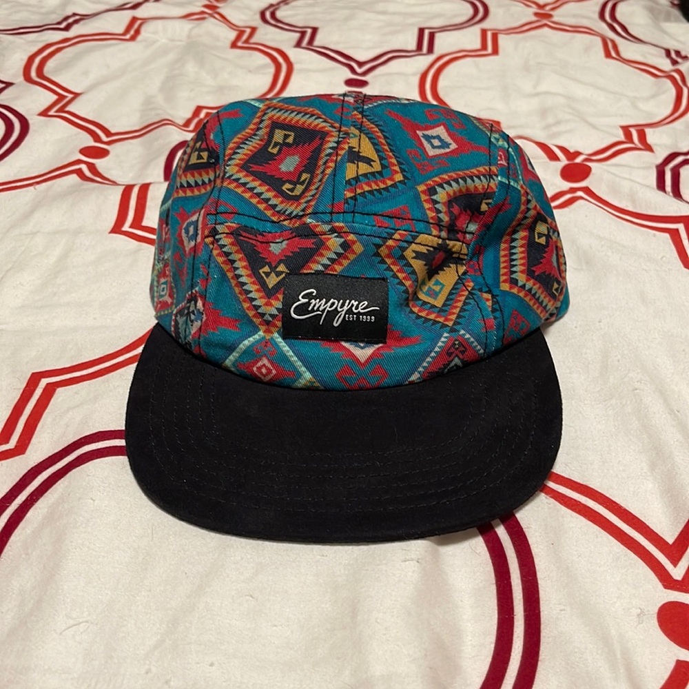 Empyre multicolor hat